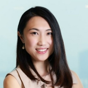 Michelle Leung (Senior ESG Analyst at Bloomberg)